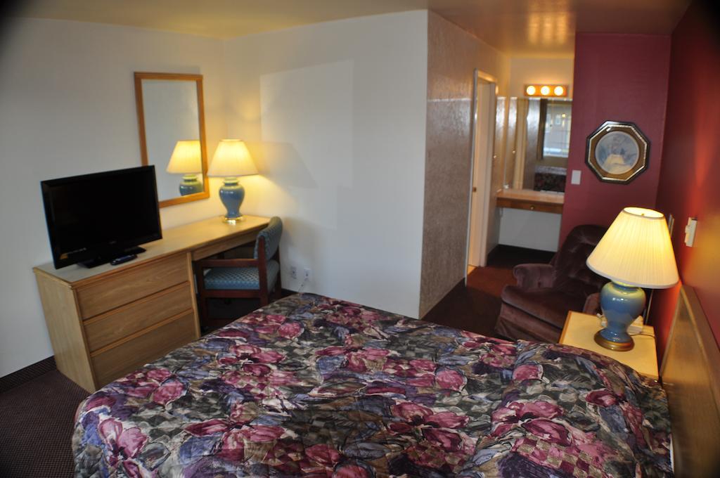 Uptown Inn ポート・エンジェルス 部屋 写真